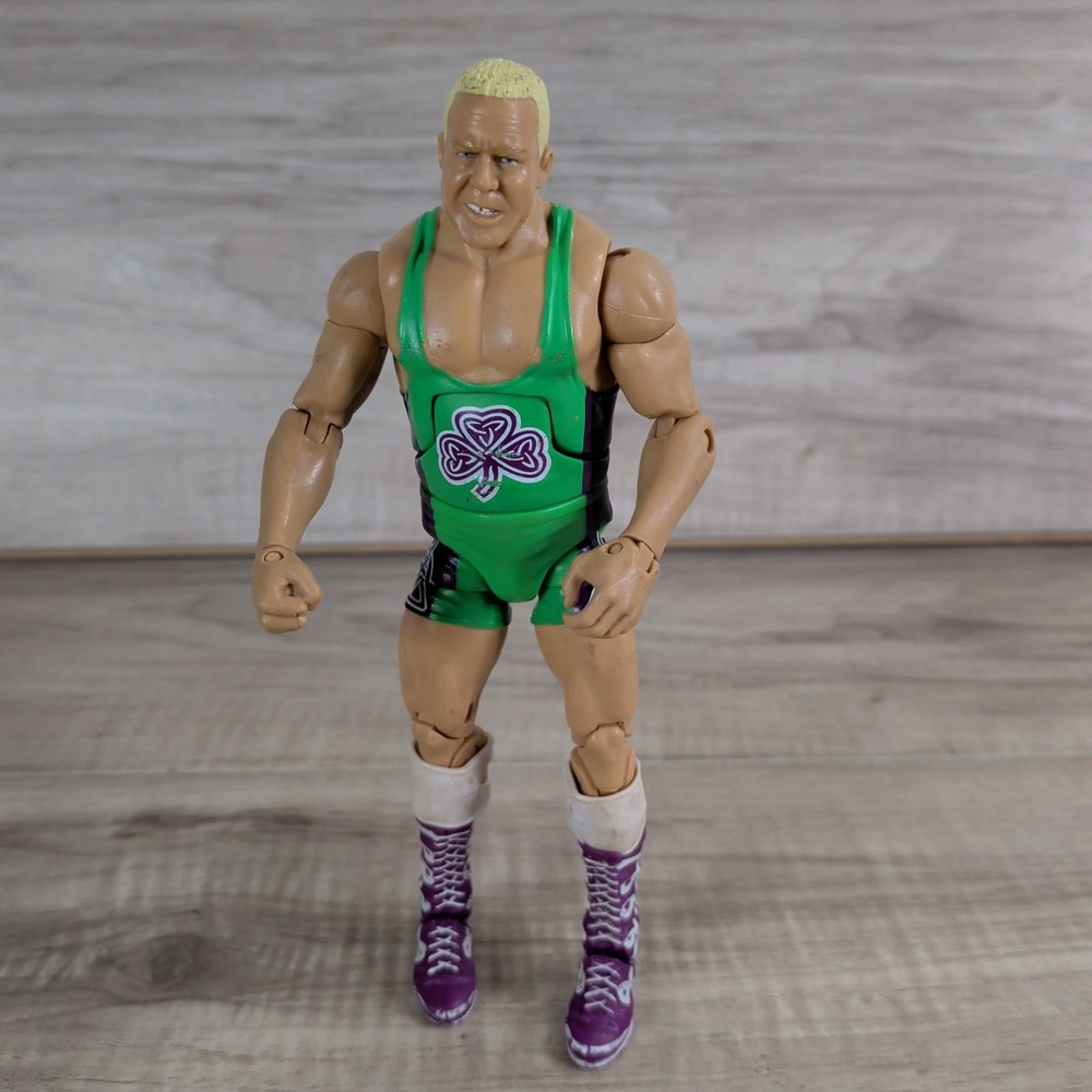 WWE Elite Series 4 Finlay Wrestling Action Figure 2010 Mattel Rare